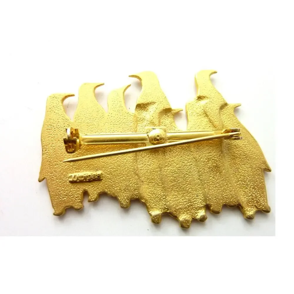 Vintage JJ 1988 Penguin Brooch Costume Pin Gold Tone Jonette Jewelry Co Animal